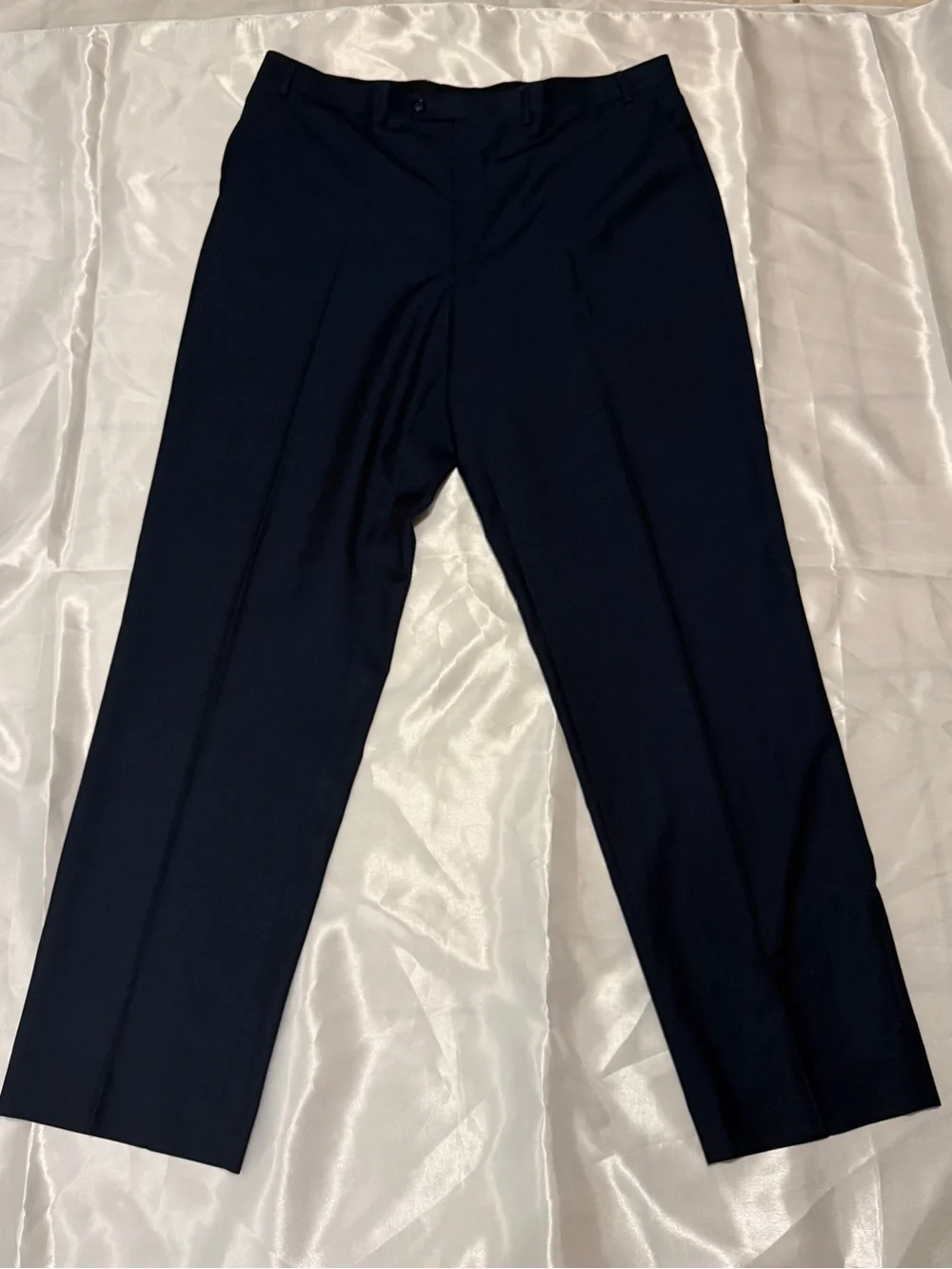 Sean John Fine Tailoring men’s 2-piece suit size 46XL- Navy Blue